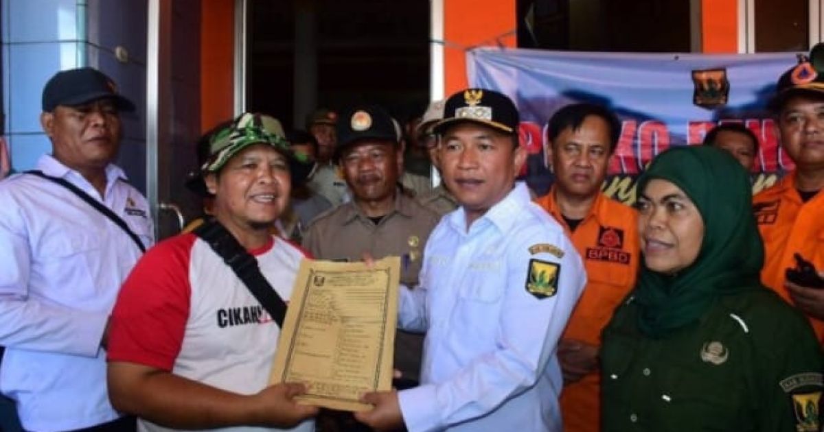 Wakil Bupati Sukabumi H.Andreas Kunjungi Lokasi Bencana di Kecamatan Cisolok
